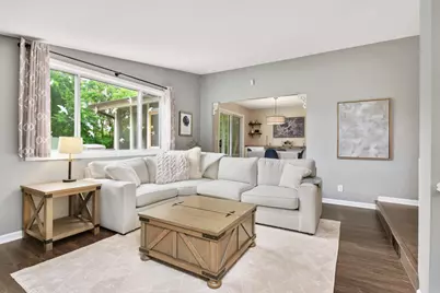 8920 Darnel Road, Eden Prairie, MN 55347 - Photo 6