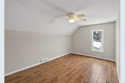 305 Osceola Avenue S, Saint Paul, MN 55102 - Photo 18