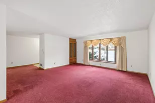 1885 Heather Ct, West Saint Paul, MN 55118 - Photo 16