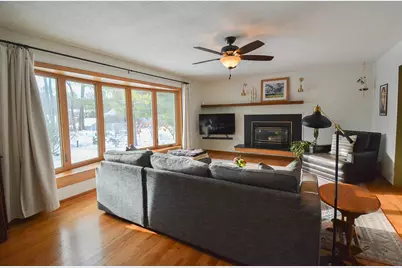 1410 Folwell Drive SW, Rochester, MN 55902 - Photo 2