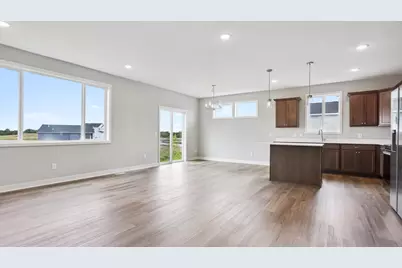 1264 Compton Avenue, River Falls, WI 54022 - Photo 10