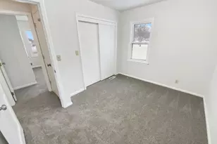 9211 Bryant Ave S, Bloomington, MN 55420 - Photo 4