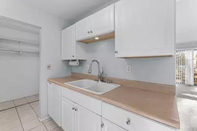 4397 Wilshire Boulevard #204, Mound, MN 55364 - Photo 12