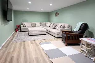 629 Olson Ave, Windom, MN 56101 - Photo 22