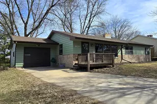 629 Olson Ave, Windom, MN 56101 - Photo 1