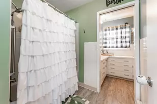 629 Olson Ave, Windom, MN 56101 - Photo 16