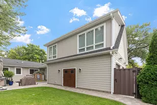 263 Lexington Parkway S, Saint Paul, MN 55105 - Photo 12