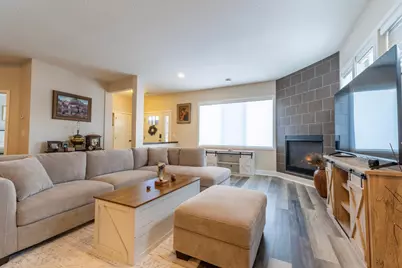 5208 95th Lane N, Brooklyn Park, MN 55443 - Photo 8