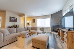 5208 95th Ln N, Brooklyn Park, MN 55443 - Photo 8