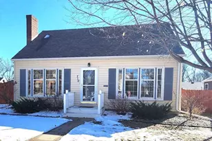 710 E 5th St, Redwood Falls, MN 56283 - Photo 1