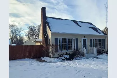 710 E 5th Street, Redwood Falls, MN 56283 - Photo 1