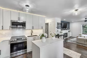 810 98th Ave NW, Coon Rapids, MN 55433 - Photo 8