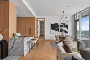 255 Hennepin Ave, Minneapolis, MN 55401 - Photo 1