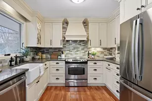 499 Wheeler Dr, Excelsior, MN 55331 - Photo 1