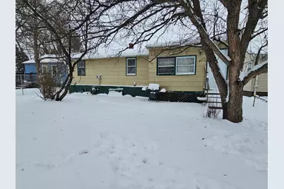 414 Crocker Avenue S, Thief River Falls, MN 56701 - Photo 4