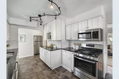 480 Emerson Avenue W, West Saint Paul, MN 55118 - Photo 8