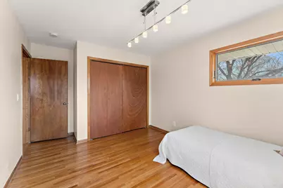 953 Lydia Avenue W, Roseville, MN 55113 - Photo 38