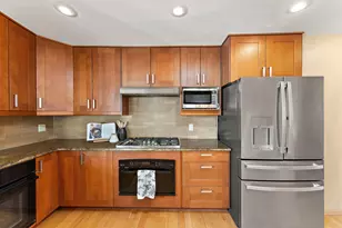 953 Lydia Ave W, Roseville, MN 55113 - Photo 12