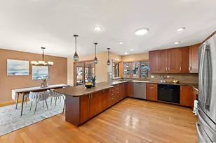 953 Lydia Ave W, Roseville, MN 55113 - Photo 14