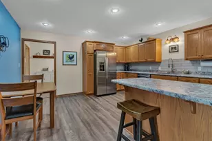 125 Meadow Ln, New London, MN 56273 - Photo 4