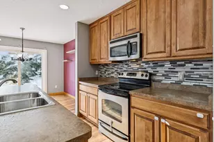 489 Canyon Blvd, Hudson, WI 54016 - Photo 2