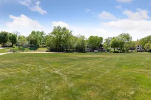 3200 Manor Dr, Golden Valley, MN 55422 - Photo 28