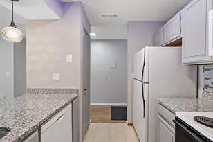 8007 Xerxes Ave S, Bloomington, MN 55431 - Photo 8