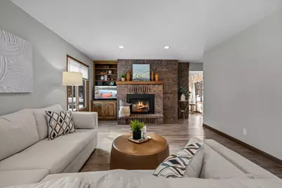 4687 Parkridge Drive, Eagan, MN 55123 - Photo 12