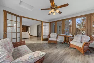 4687 Parkridge Dr, Eagan, MN 55123 - Photo 10