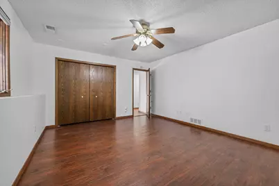 4687 Parkridge Drive, Eagan, MN 55123 - Photo 54