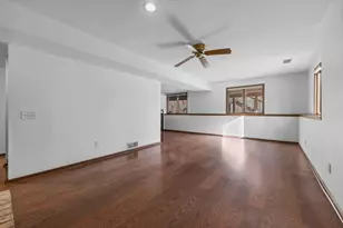 4687 Parkridge Dr, Eagan, MN 55123 - Photo 52