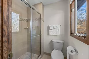 4687 Parkridge Dr, Eagan, MN 55123 - Photo 38