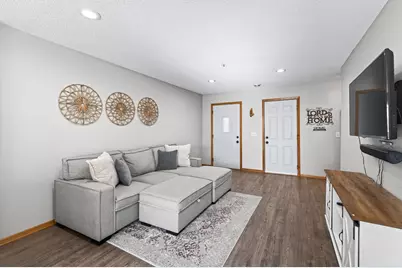 1130 Norton Avenue NE, Fridley, MN 55432 - Photo 8