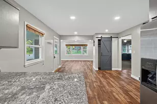 1172 Ottawa Ave, West Saint Paul, MN 55118 - Photo 12