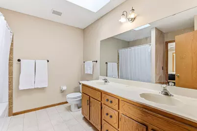 9235 Jeffery Avenue S, Cottage Grove, MN 55016 - Photo 14