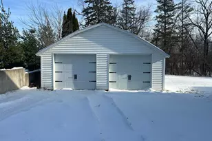 209 N Section Ave, Spring Valley, MN 55975 - Photo 4