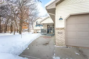 903 Geneva Dr, Alexandria, MN 56308 - Photo 1