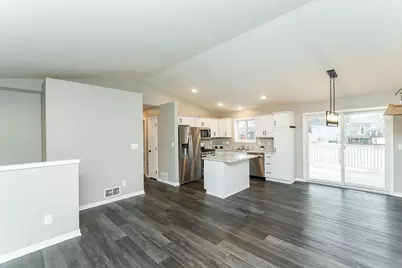 1206 6th Avenue SE, Kasson, MN 55944 - Photo 6