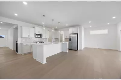 7641 Swan Street, Lino Lakes, MN 55038 - Photo 2