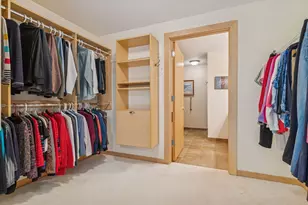 215 10th Ave S, Minneapolis, MN 55415 - Photo 32