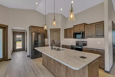 1900 Sandstone Loop S, Sartell, MN 56377 - Photo 2