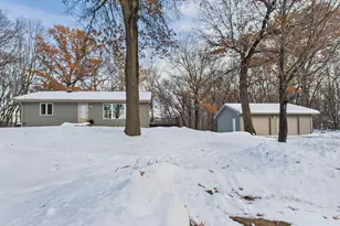 6858 E Viking Blvd, Wyoming, MN 55092 - Photo 1
