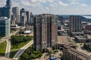 500 E Grant St, Minneapolis, MN 55404 - Photo 22