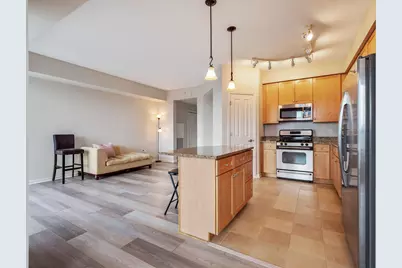 500 E Grant Street #806, Minneapolis, MN 55404 - Photo 8