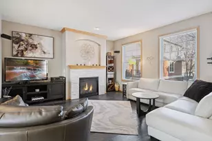 10756 Falling Water Ln, Woodbury, MN 55129 - Photo 4