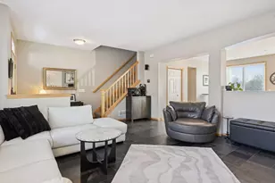 10756 Falling Water Ln, Woodbury, MN 55129 - Photo 8