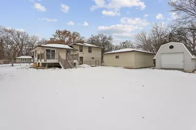 7012 Regent Avenue N, Brooklyn Center, MN 55429 - Photo 22