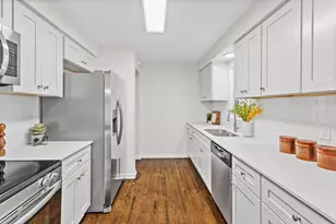 7012 Regent Ave N, Brooklyn Center, MN 55429 - Photo 10