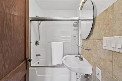 29 12th Avenue N, Hopkins, MN 55343 - Photo 24