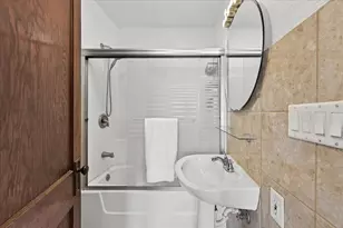 29 12th Ave N, Hopkins, MN 55343 - Photo 24